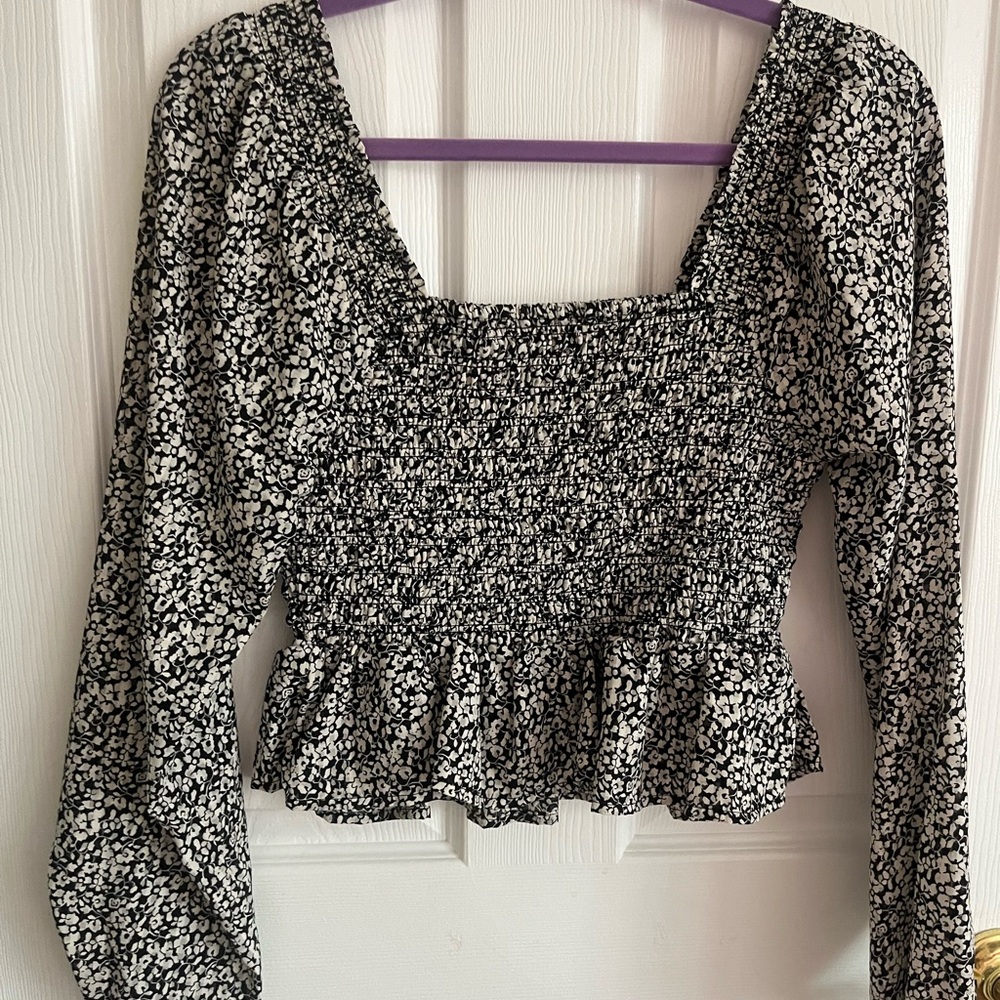 Black and White Floral Smocked Top
